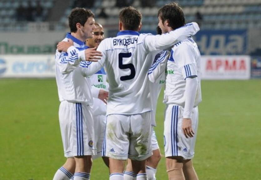 Динамо уверенно переиграло Севастополь