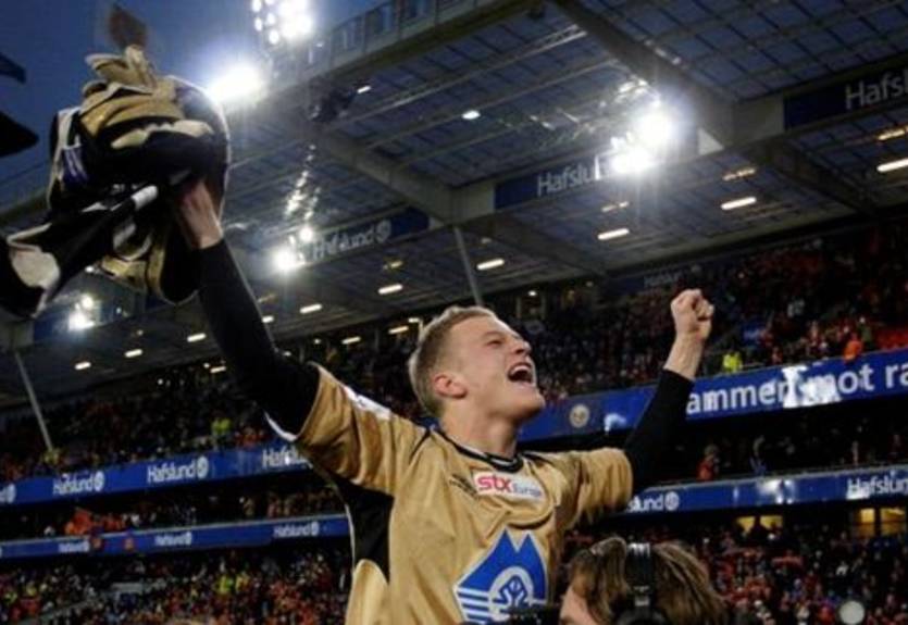 МЮ оформил трансфер датского кипера