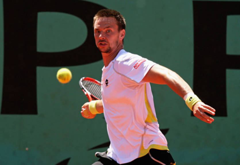 Содерлинг включается в борьбу за выход из группы