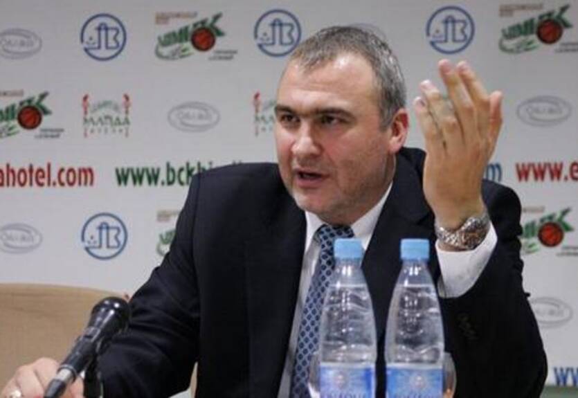 Химик назначит нового тренера