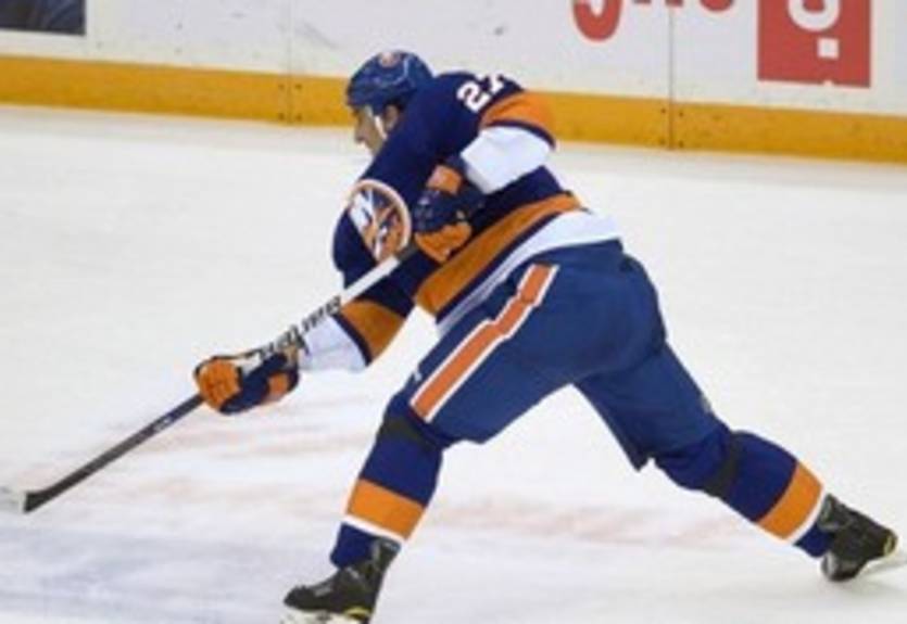 Защитник Айлендерс выбыл на несколько недель