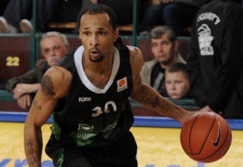 Суперлига. Будивельник победил Днепр