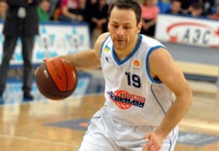 Ярутис заканчивает карьеру игрока