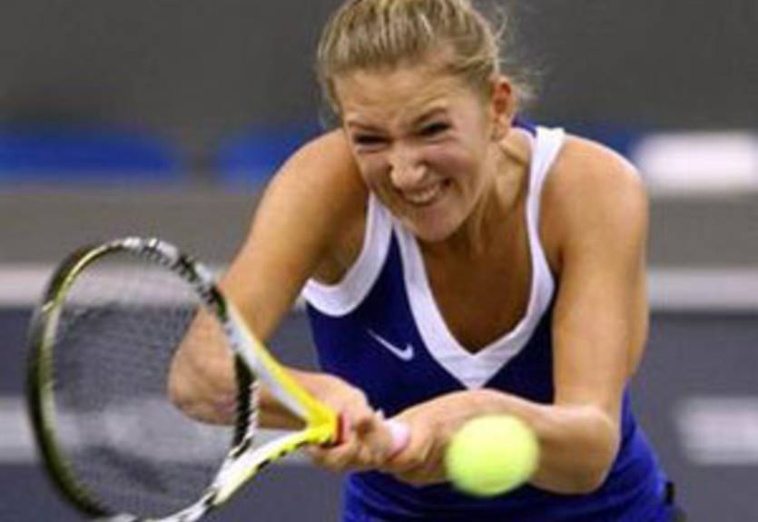 Гонка WTA: Азаренко в десятке, Возняцки в отрыве