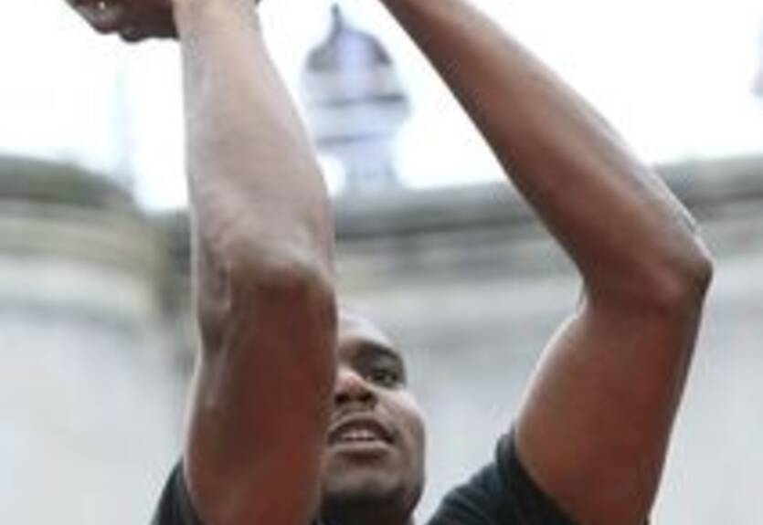 Байнума ждут ко Дню Благодарения