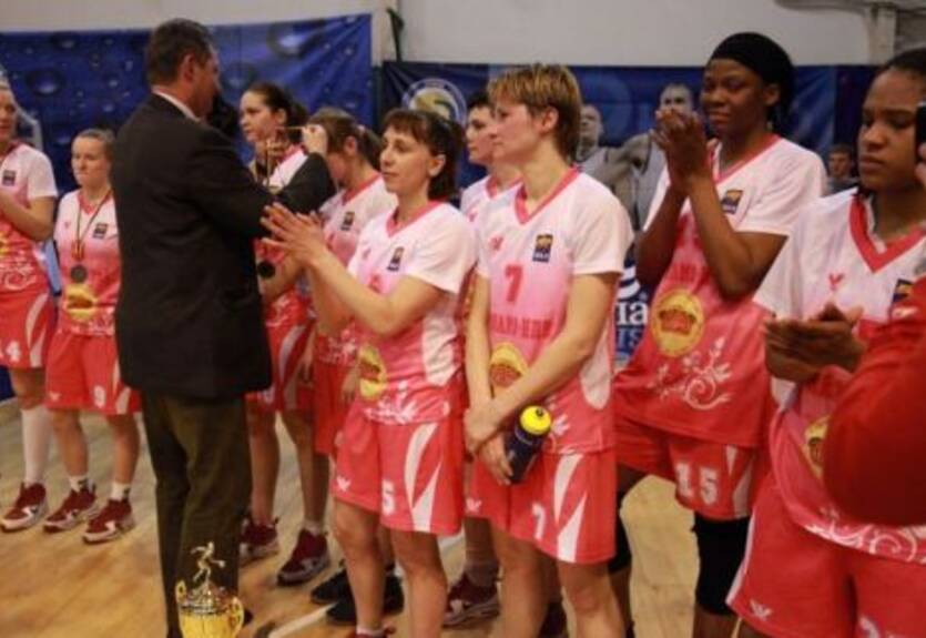 Динамо-НПУ также снимается с еврокубков