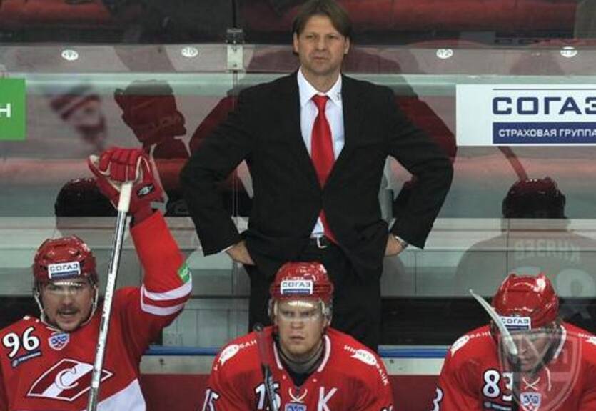 КХЛ. ЦСКА бьет СКА, Вэллвуд отмечается дублем за Атлант