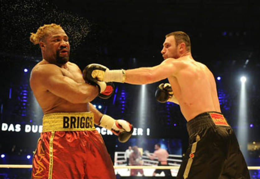 Промоутер Бриггса: "Все будет хорошо"
