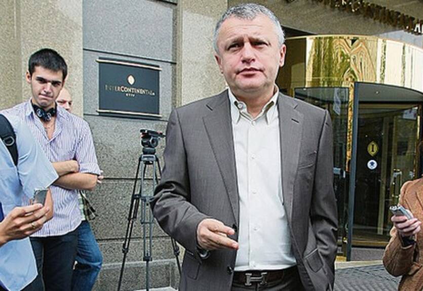 И.Суркис: "В телефонном режиме поговорил с Блохиным и Буряком"