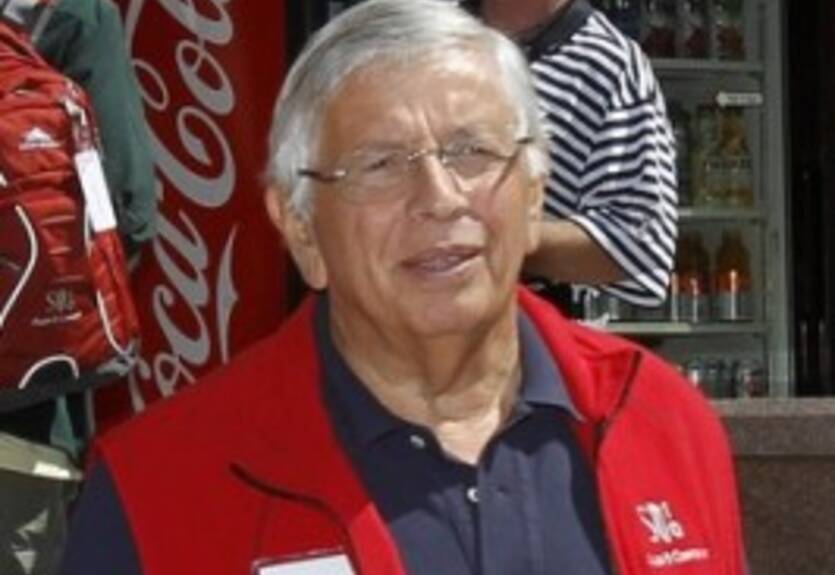 Стерн хочет облегчить участь клубов