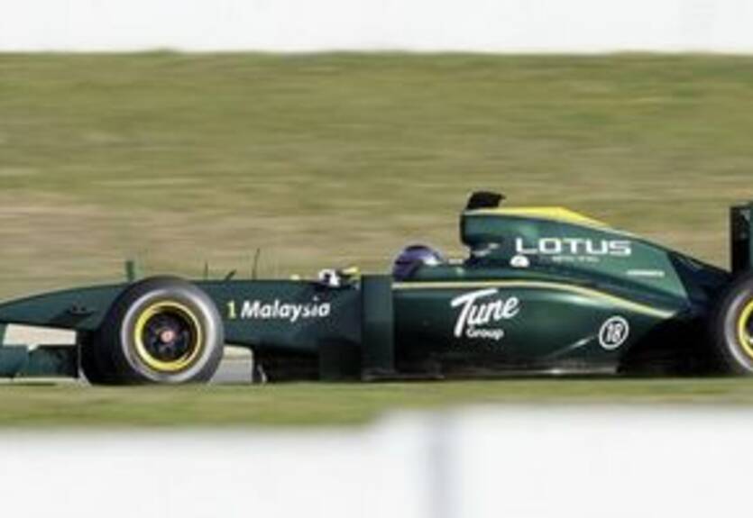 Ред Булл поделится с Лотусом