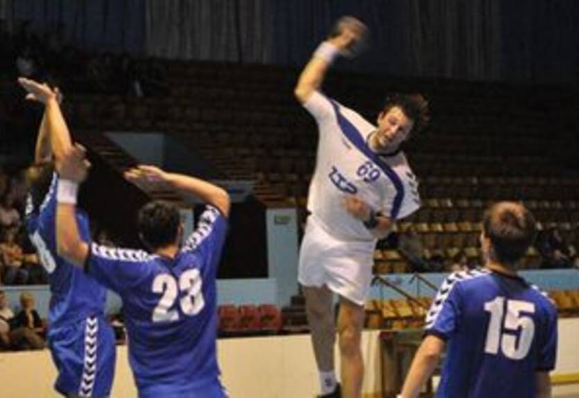 Гандбол. Чемпион Украины близок к выходу в следующий раунд еврокубка