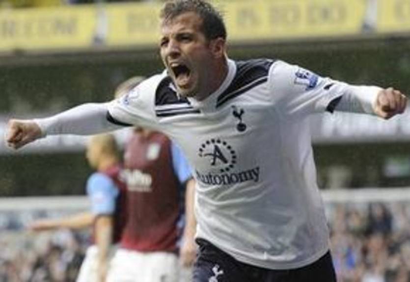 Крауч хвалит Ван дер Ваарта