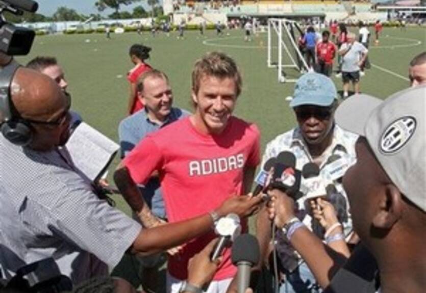 Бекхэм не спешит возвращаться в Европу