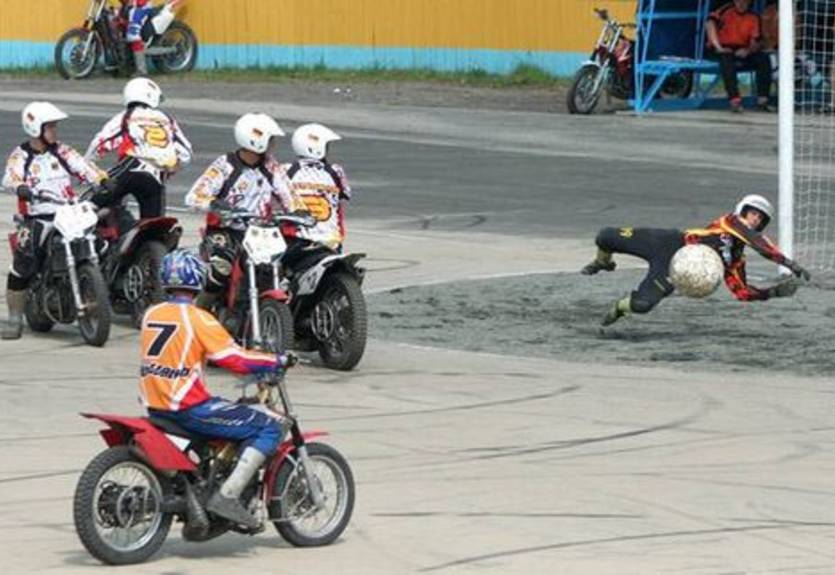 Мотобол. Чемпионат Украины еще живой