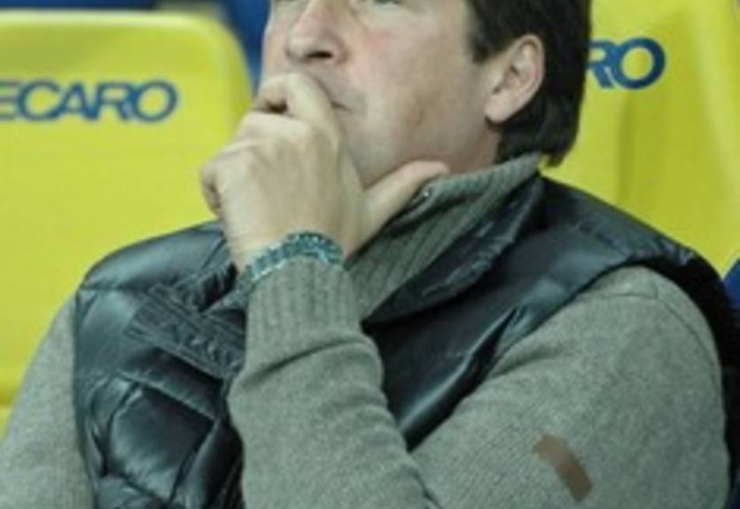 Бакалов: "У нас на каждое место на поле есть по два человека"