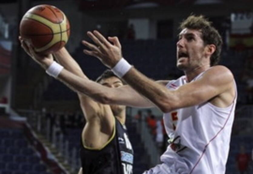 Фернандес начнет сезон в Портленде