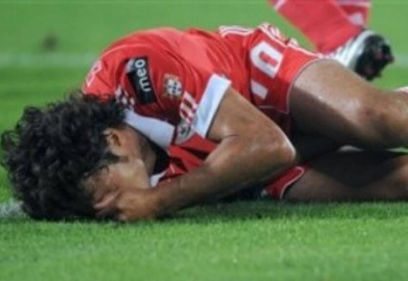 Бенфика: на Шальке без Аймара?