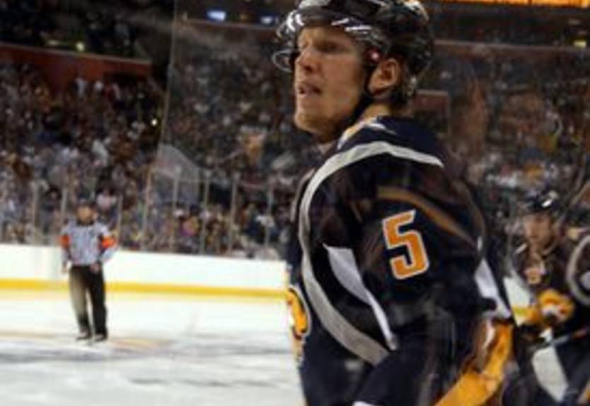 Новичок Анахайма пропустит тренировочный лагерь