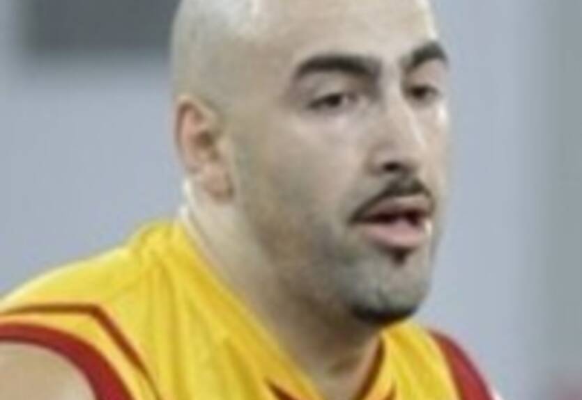 Спартак СПб подписывает могильщика сборной Украины