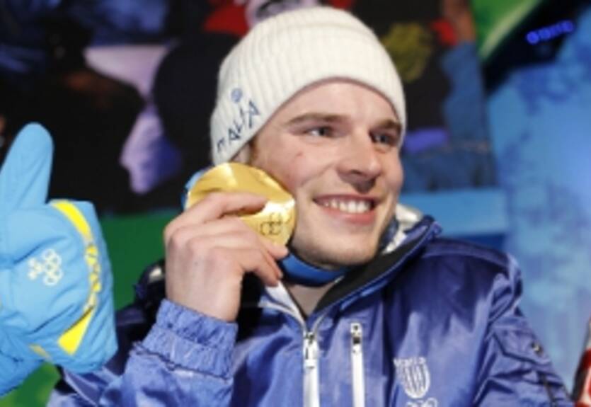 Олимпийскому чемпиону Ванкувера в слаломе понадобилась операция