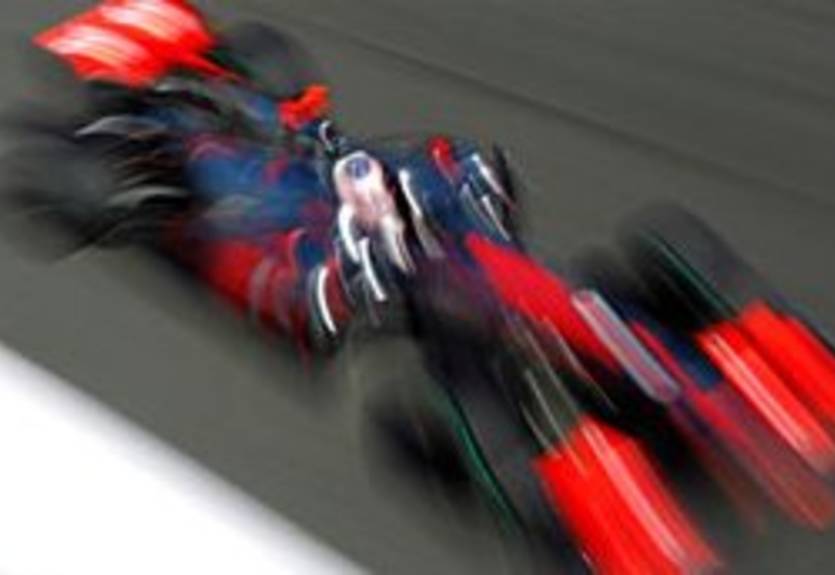 Хэмилтон: "Нас с Дженсом ожидает нешуточная борьба"