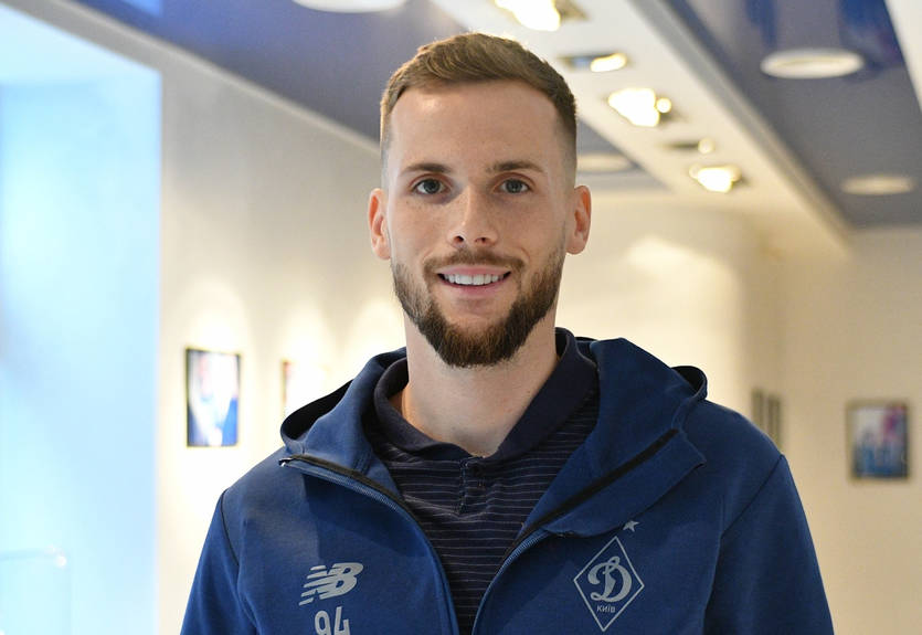 Кендзера: Вина на сборе быть не может, а вот испанскую паэлью уже ели