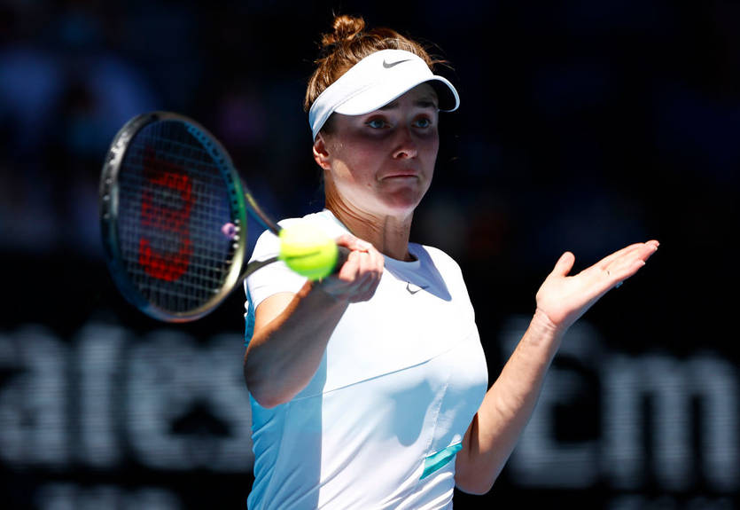 Свитолина без шансов уступила Азаренко в третьем круге Australian Open, взяв всего два гейма Свитолина без шансов уступила Азаренко в третьем круге Australian Open, взяв всего два гейма