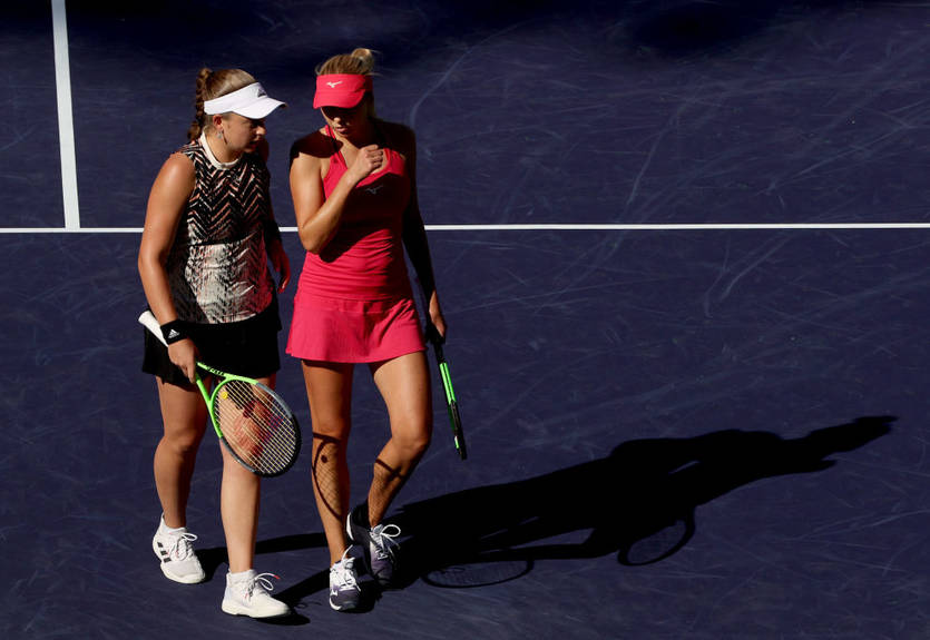 Киченок и Остапенко завершили выступление в парном Australian Open