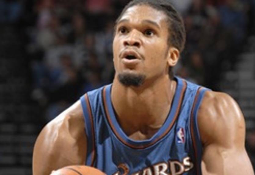 Итэн Томас перешел в Атланту