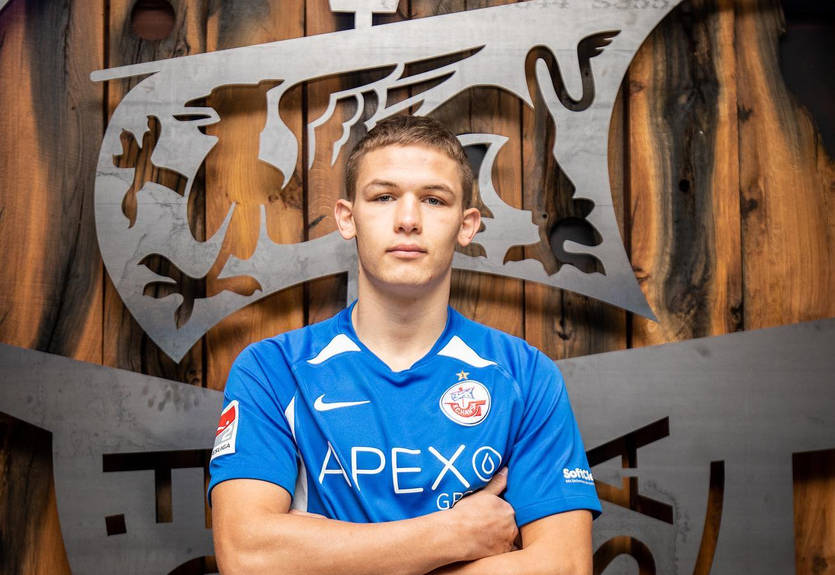 Сикан: Бундеслига - ТОП-чемпионат, здесь можно продвигать себя