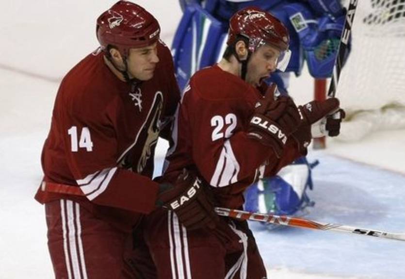 Стемпняк в Финиксе еще на два года