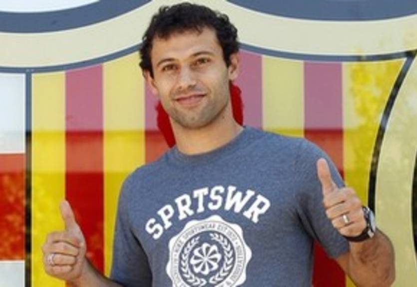 Официально: Маскерано прибыл в Барселону