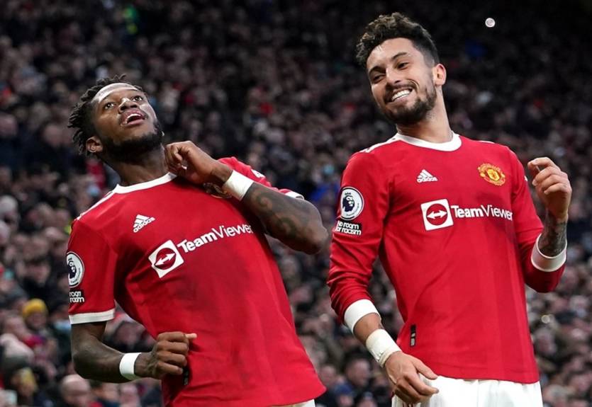 Два игрока Манчестер Юнайтед заразились коронавирусом