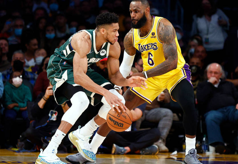 НБА: Лейкерс проиграли Милуоки, Бостон разгромил Бруклин