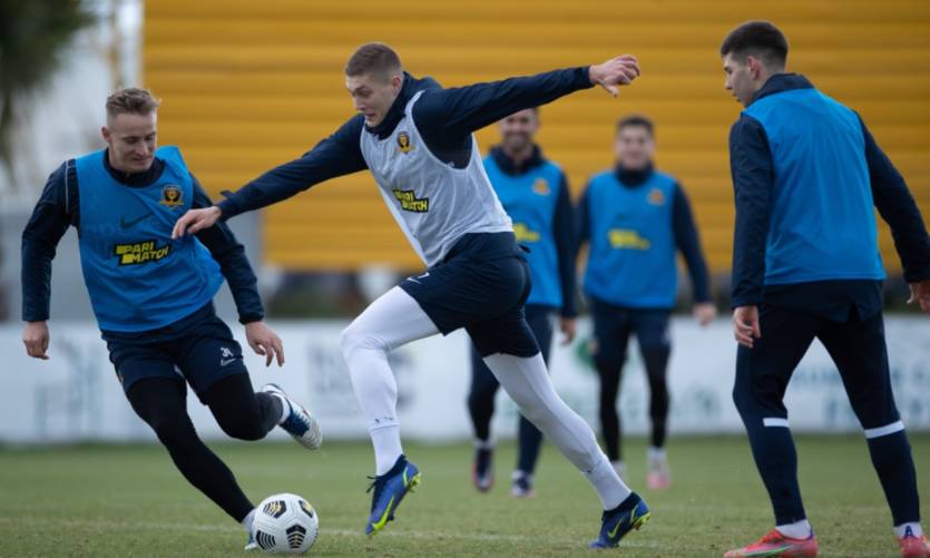 Игроки Днепра-1 / ФК Днепр-1