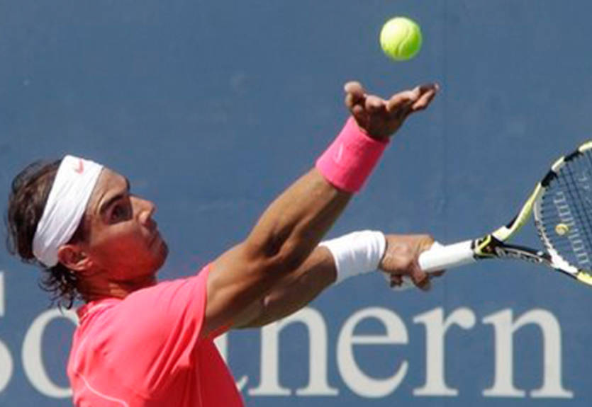 Надаль впервые в сезоне отыгрывает матч-болы и выигрывает