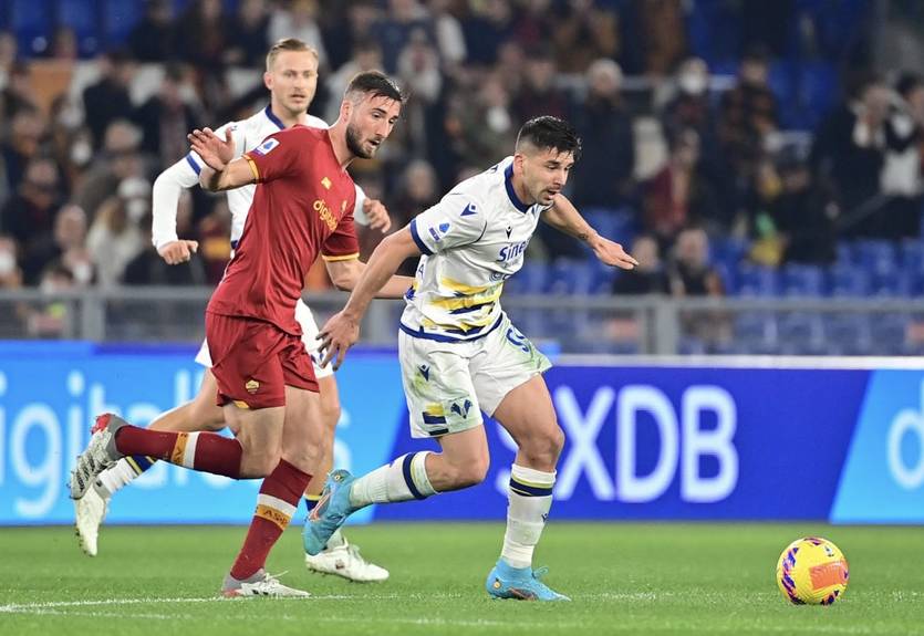 Рома вырвала ничью у Вероны, проигрывая в два мяча по ходу матча