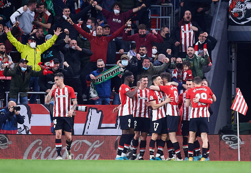 Атлетик разгромил Реал Сосьедад в баскском дерби Атлетик разгромил Реал Сосьедад в баскском дерби