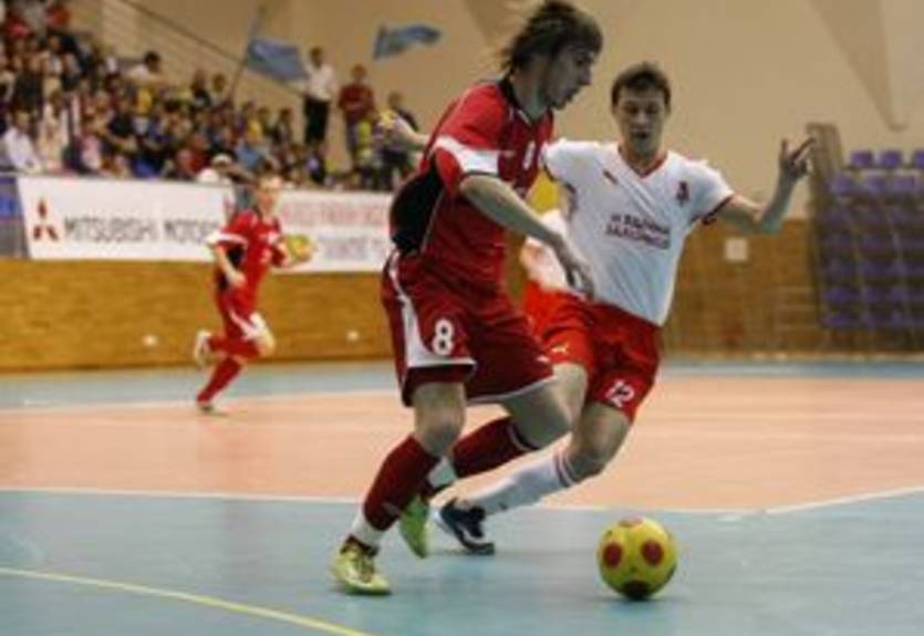 Футзал. Вячеслав Чуднов: "Брат играет лучше меня"