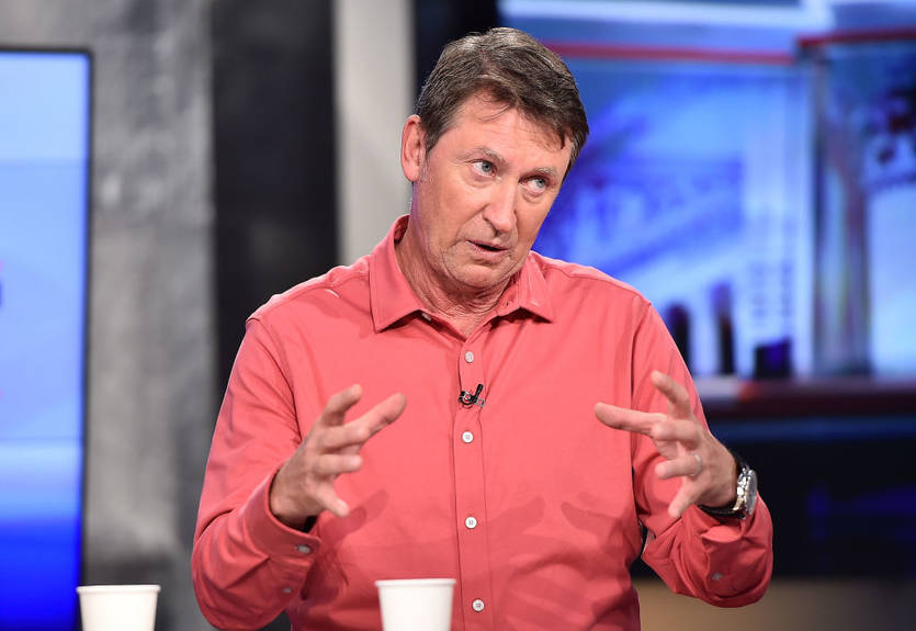 Гретцки призвал не пускать сборную России на молодежный чемпионат мира по хоккею в Канаде