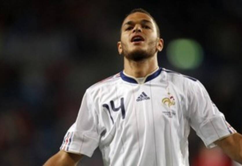 Бен Арфа угрожает уходом из футбола