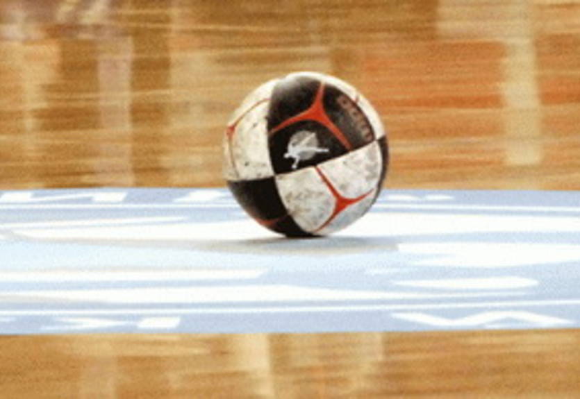 Гандбол. ЗТР снова побеждает россиян, Портовик опять проигрывает белорусам