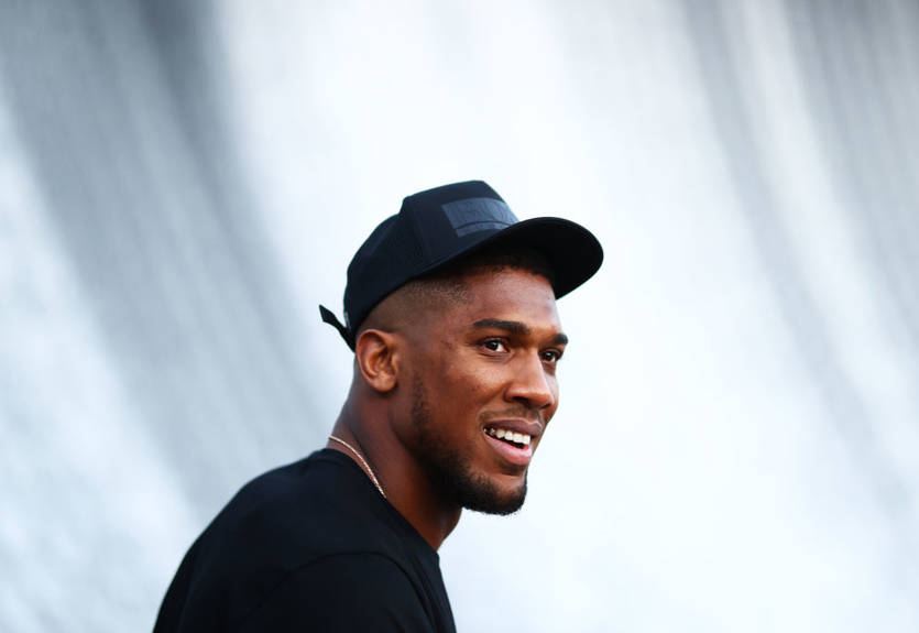 Джошуа отреагировал на вызов Джойса