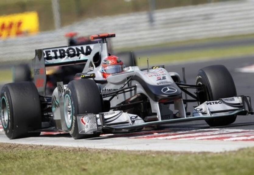 Мерседес не думает об уходе из Формулы-1