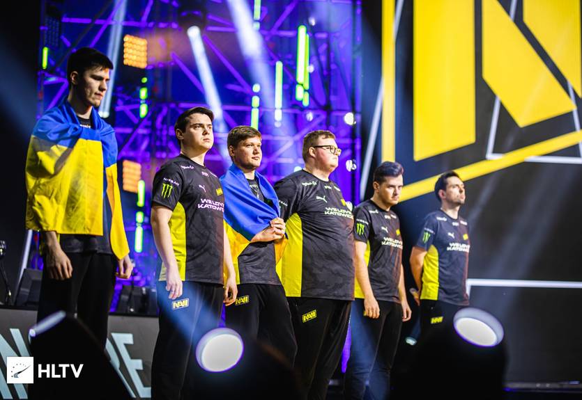HLTV изменил флаг NaVi с российского на украинский HLTV изменил флаг NaVi с российского на украинский