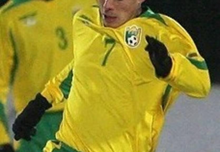 Полузащитник Сибири на просмотре в Заре