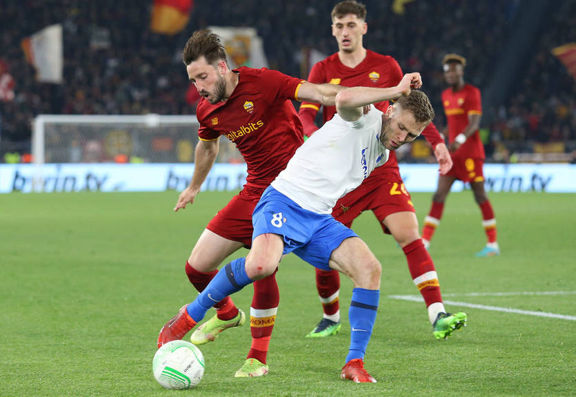 Рома - Витесс 1:1 видео голов и обзор матча Лиги конференций