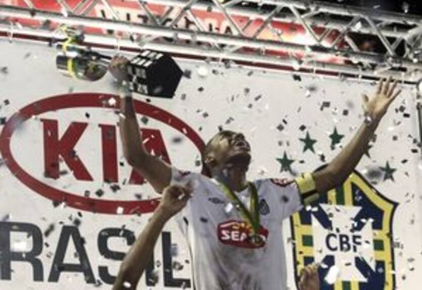 Робиньо: "Мое сердце принадлежит Сантосу"