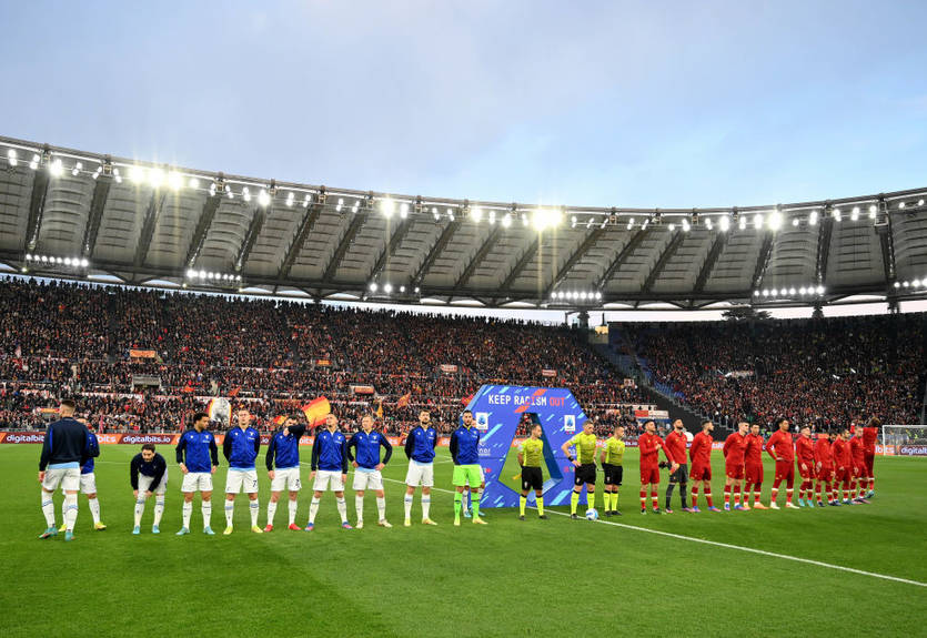 Рома и Лацио выступили в поддержку Украины перед дерби